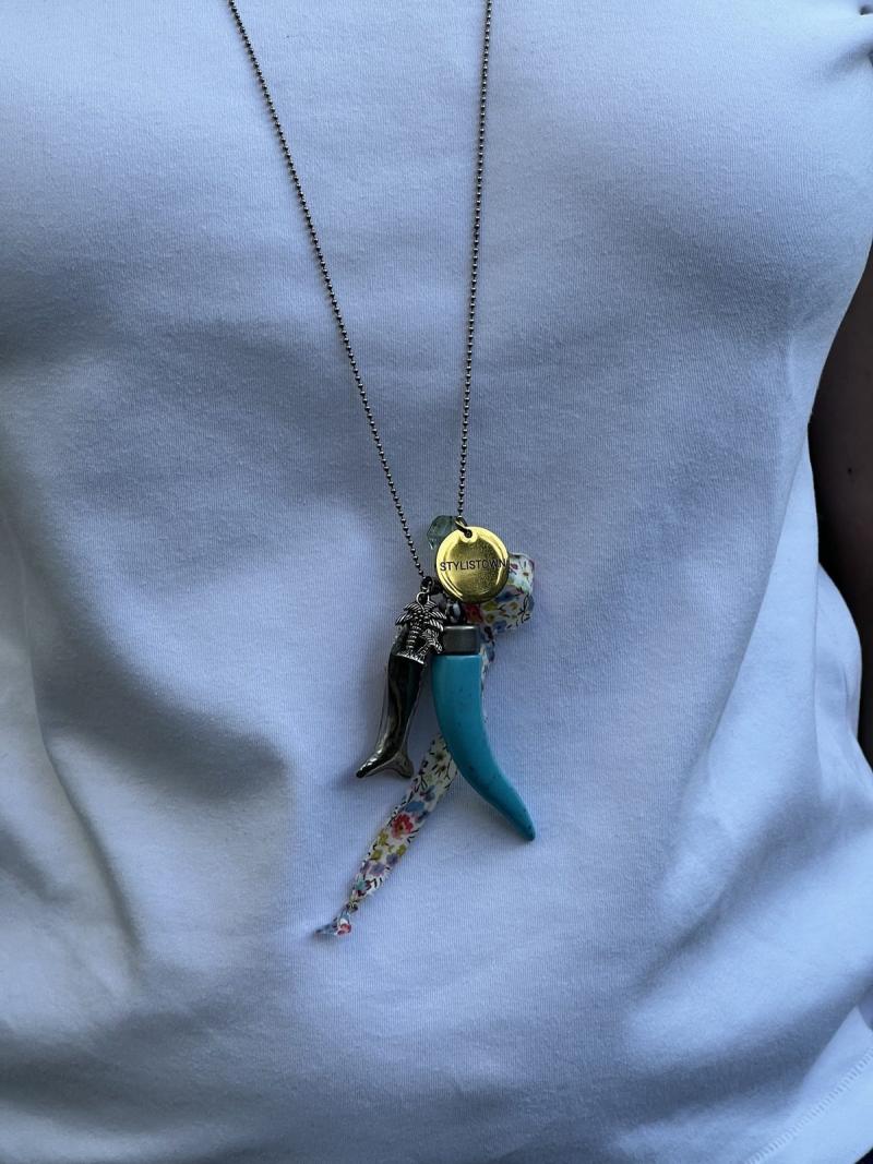 Naples, Turquoise hoorn, foto 2